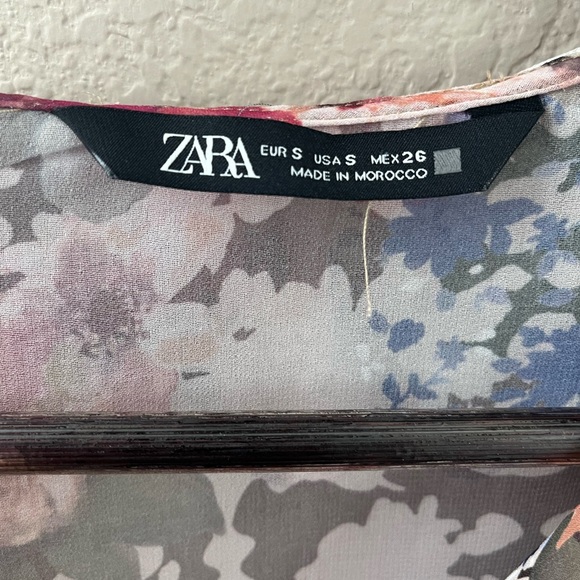 Zara Multicolor Floral Ruffle Blouse - Picture 5 of 8